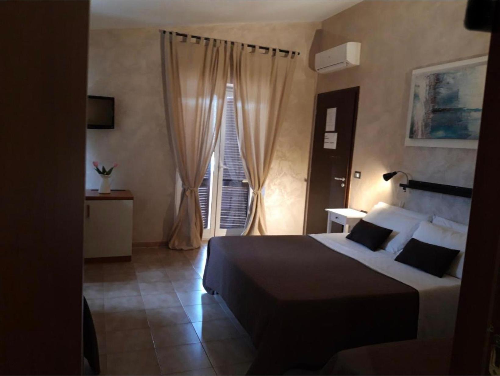 Giorgia Airport 2 Fiumicino Bed & Breakfast Exterior photo